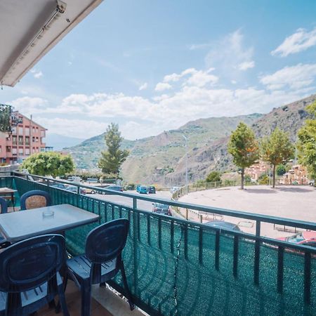 Casa Erika Apartment Taormina Bagian luar foto